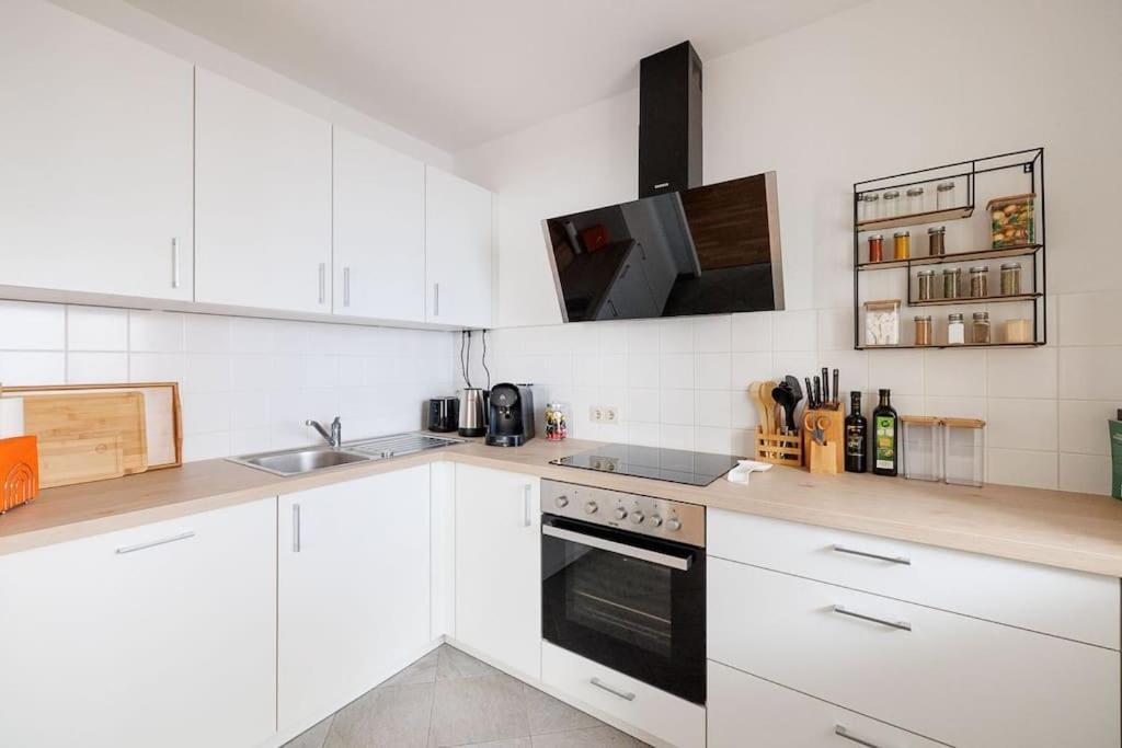 New! Cozy & Lovely Home In The 3Rd District Wien Eksteriør bilde