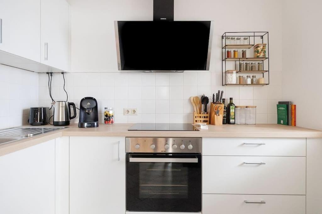 New! Cozy & Lovely Home In The 3Rd District Wien Eksteriør bilde
